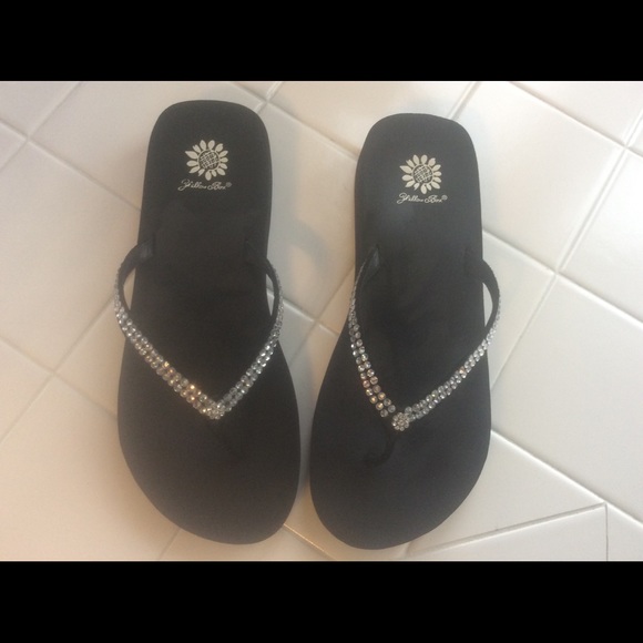 Yellow Box Jello Rhinestone Flip Flops - Picture 2 of 3